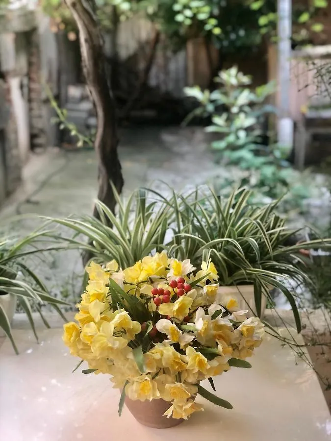 Old City Apartment تبليسي