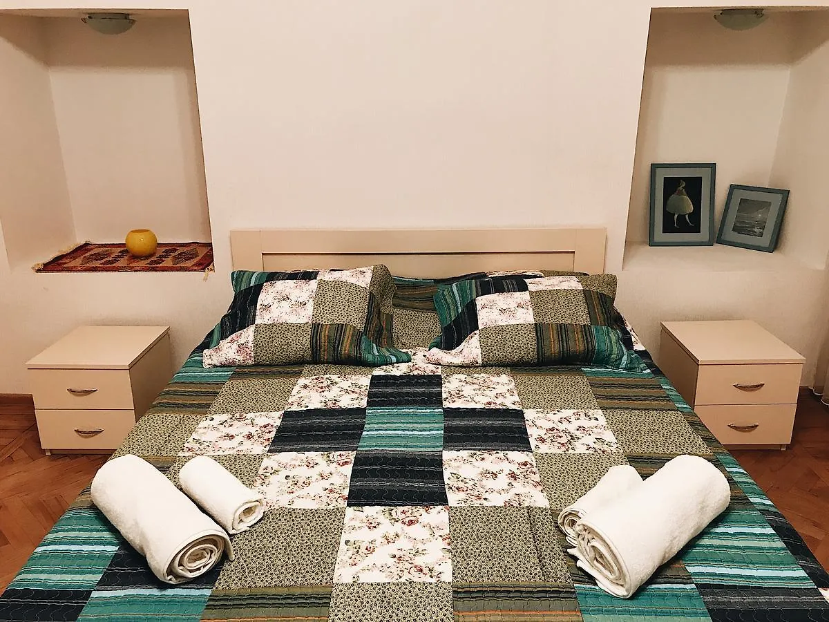 Old City Apartment تبليسي جورجيا